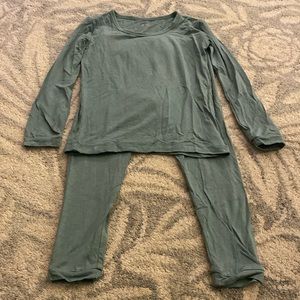 Kyte baby 3T long sleeve pajamas